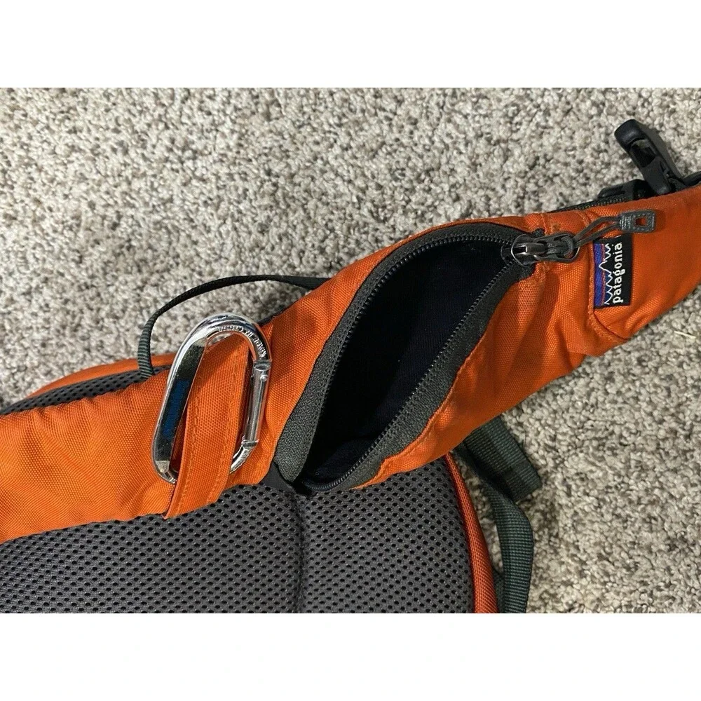 Patagonia Atom Sling Bag 8L Black Orange Hiking Travel Backpack